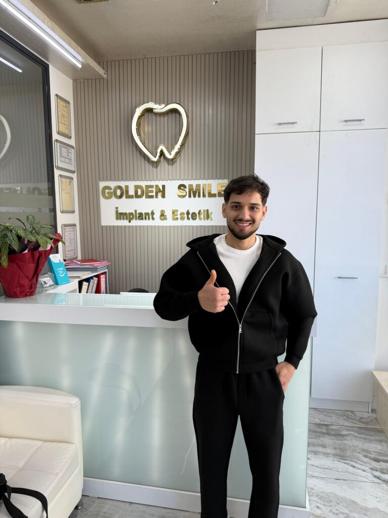 Dental Implants 7 1000642383