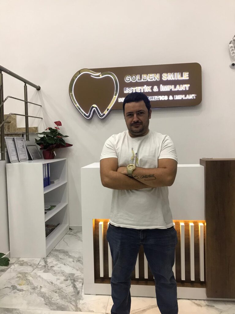 Dental Implants 12 1000699745